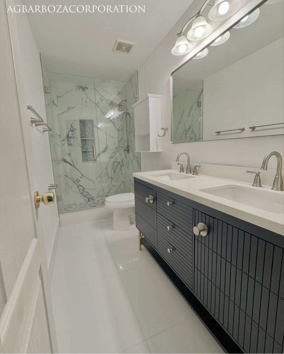 Modern bathroom vanity